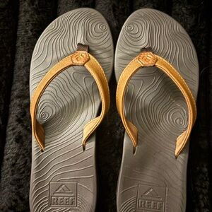 Reef sandals